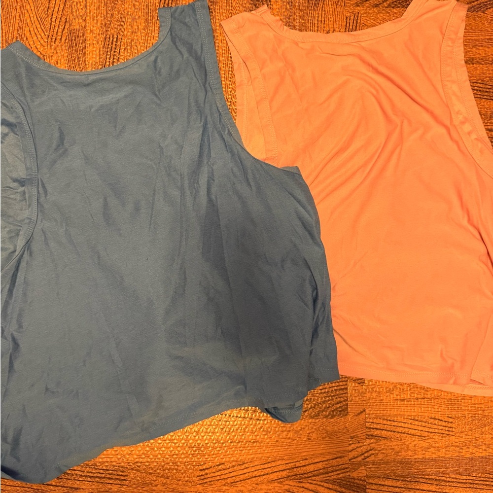 Old Navy Active Tank bundle - Picture 4 of 4